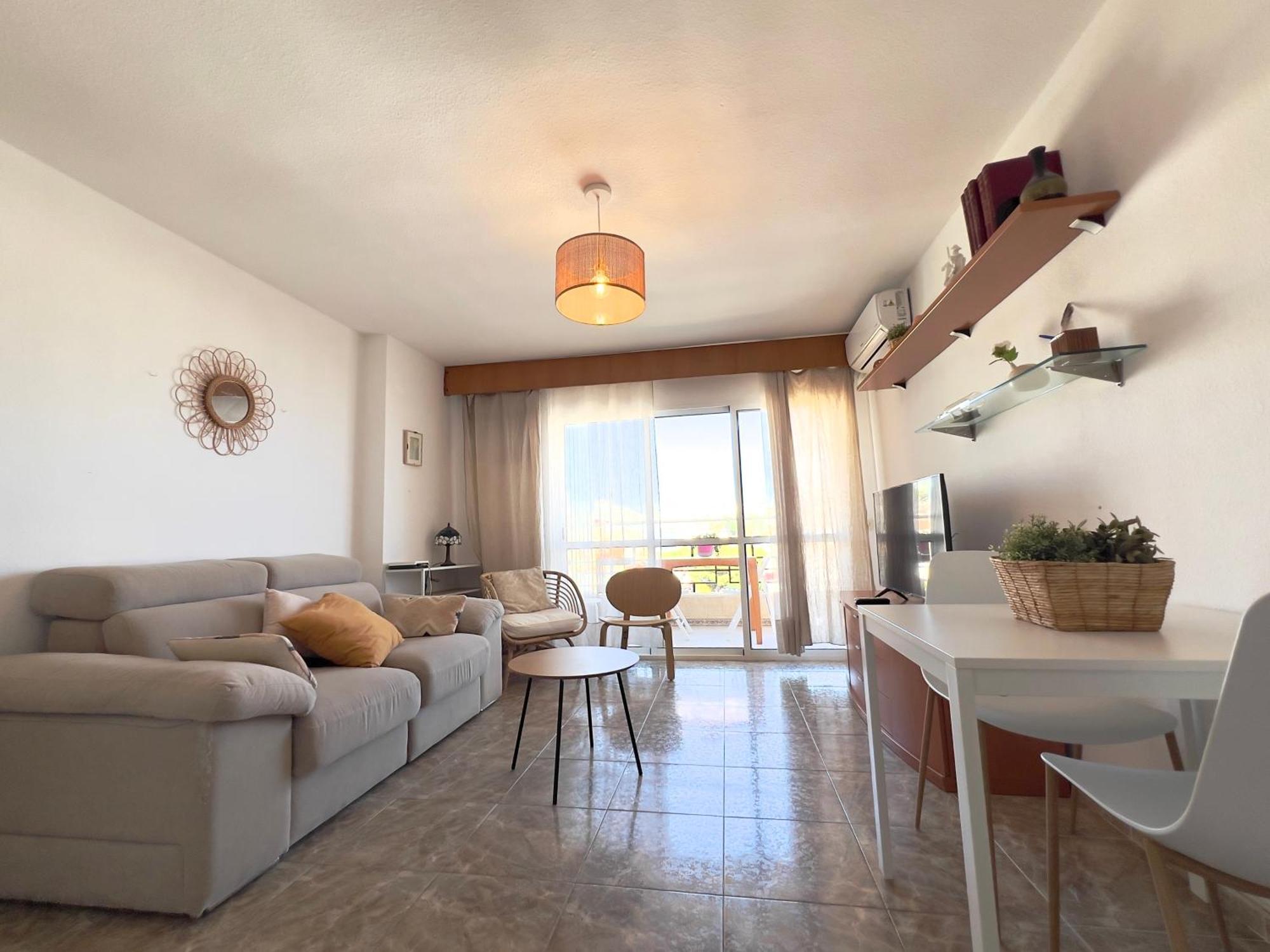 En Carihuela Con Vistas Y Plaza De Garaje, Nucleo Cristal Apartment Torremolinos Exterior photo